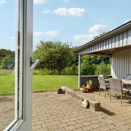 Beautiful In Spottrup With Wifi Feriehus *